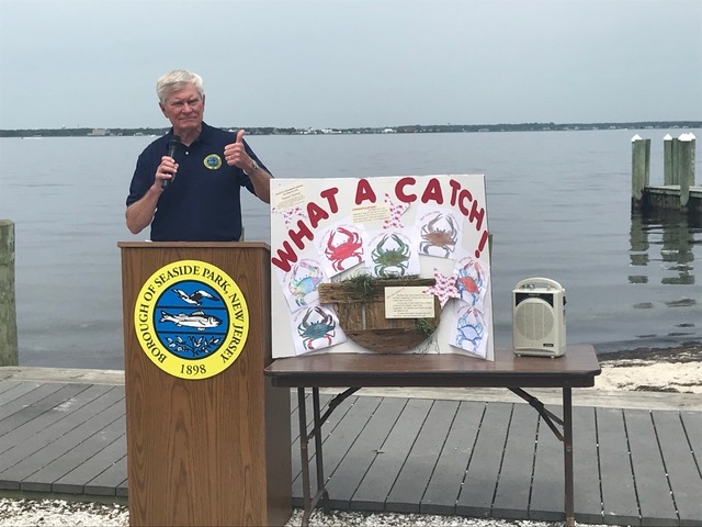 EC-Mayor-talking-about-partnership